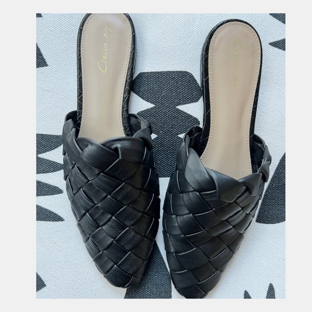 CIRCUS by Sam Edelman Women's Olena Woven Slip-On Flats